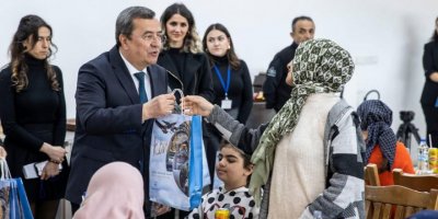 BATUR'DAN KADINLAR İÇİN DAYANIŞMA VURGUSU