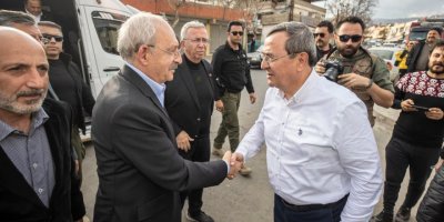 KILIÇDAROĞLU KONAK BELEDİYESİ'NİN DEPREM ÇADIRINI ZİYARET ETTİ