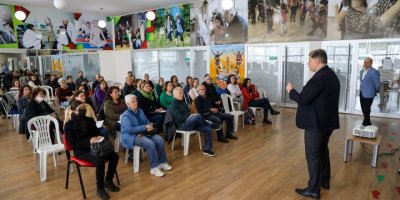 KARŞIYAKA'DA BALKON BAHÇECİLİĞİ KURSU