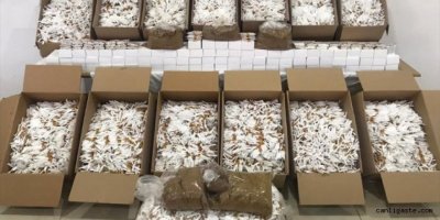 İZMİR'DE 673 MİLYON KAÇAK MAKARON ELE GEÇİRİLDİ