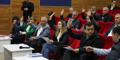 ALİAĞA BELEDİYE MECLİSİ NİSAN AYI TOPLANTISI YAPILDI