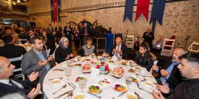 SOYER ŞEHİT YAKINLARI VE GAZİLERLE BULUŞTU