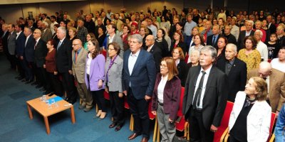 BALÇOVA'DA AYDINLANMA ÖDÜLÜ YAKUP KEPENEK'E VERİLDİ