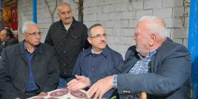 AK PARTİLİ SÜREKLİ BORNOVA VE KEMALPAŞA İLE KUCAKLAŞTI