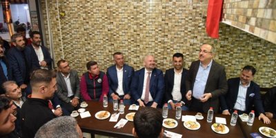 AK PARTİLİ SÜREKLİ:'İŞVERENLERİMİZİN DE EMEKÇİLERİMİZİN DE YANINDAYIZ'