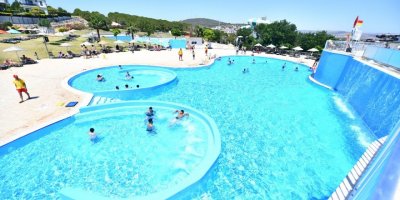 ÇEŞME OASİS AQUA PARK AÇILIYOR