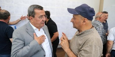 ABDÜL BATUR:' KENTSEL DÖNÜŞÜMÜ YÜZDE YÜZ UZLAŞIYLA YAPACAĞIZ'