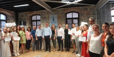 İZMİR'DE MESLEK FABRİKASI İLE GENÇLERİN YILDIZI PARLIYOR