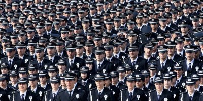 EMNİYET MÜDÜRLÜKLERİNDE DEPREM... 52 İLİN EMNİYET MÜDÜRÜ DEĞİŞTİ