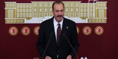 MHP'Lİ OSMANAĞAOĞLU'NDAN SOYER'E:' İZMİRLİ SENİN KOKUŞMUŞ BELEDİYECİLİĞİNE ALIŞMAYACAK'