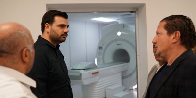 AK PARTİLİ İNAN BAYRAKLI ŞEHİR HASTANESİ'NDE İNCELEMELERDE BULUNDU