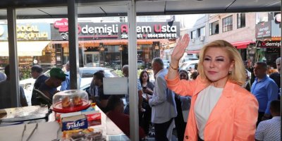 AK PARTİLİ BURSALI: “İZMİR BU SEFER GERÇEKTEN ŞAŞIRTACAK”