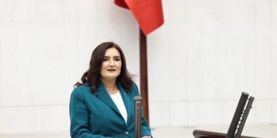 İZMİR'DE KANSERLİ YUMURTA SKANDALI TBMM'YE TAŞINDI