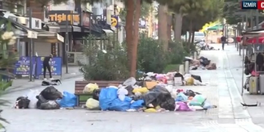 İZMİR'DE ÇÖP KRİZİ SÜRÜYOR..